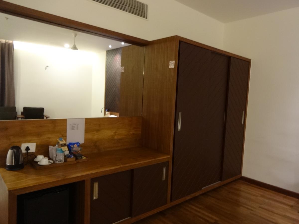 Woodies Bleisure Hotel Calecute Exterior foto
